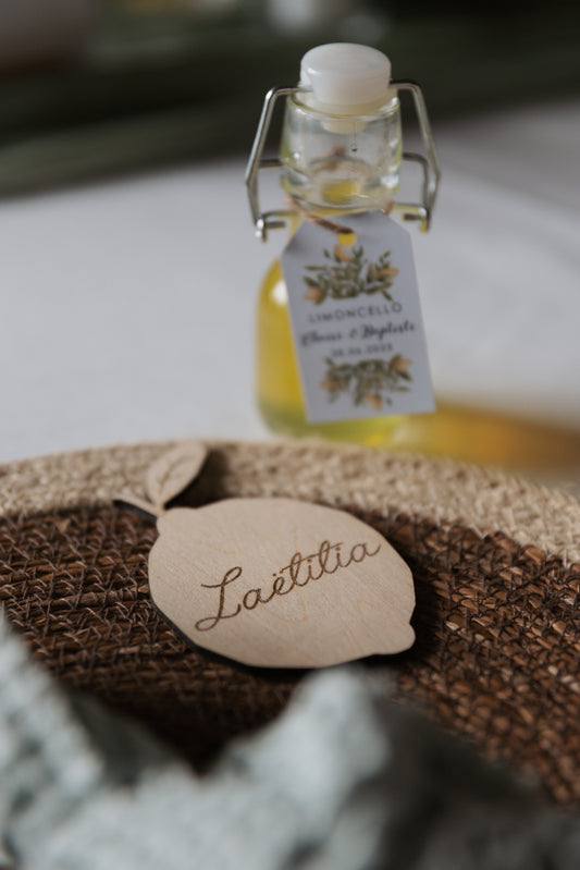 Marque-place citron en bois personnalisé