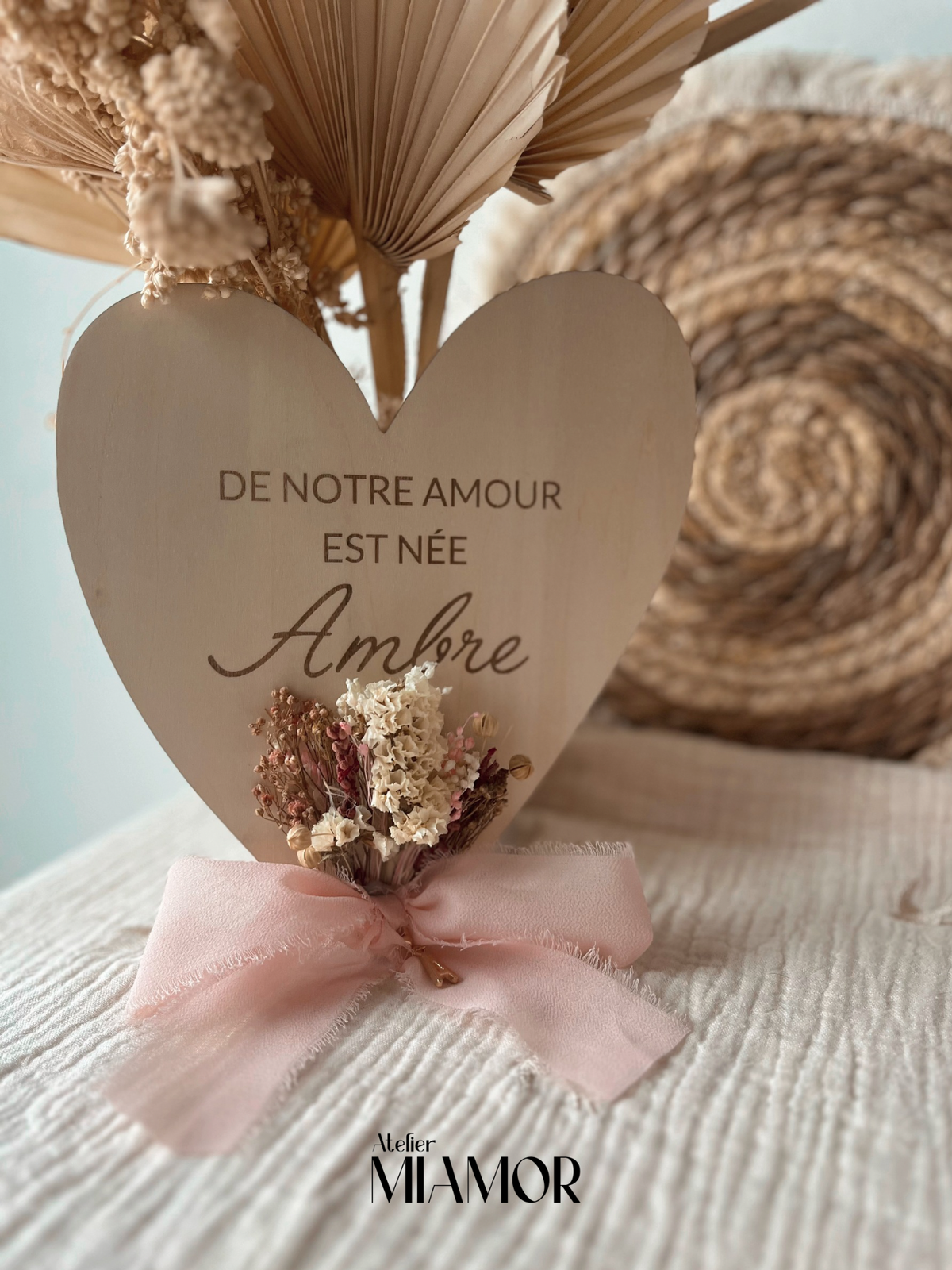 Coeur en bois annonce naissance
