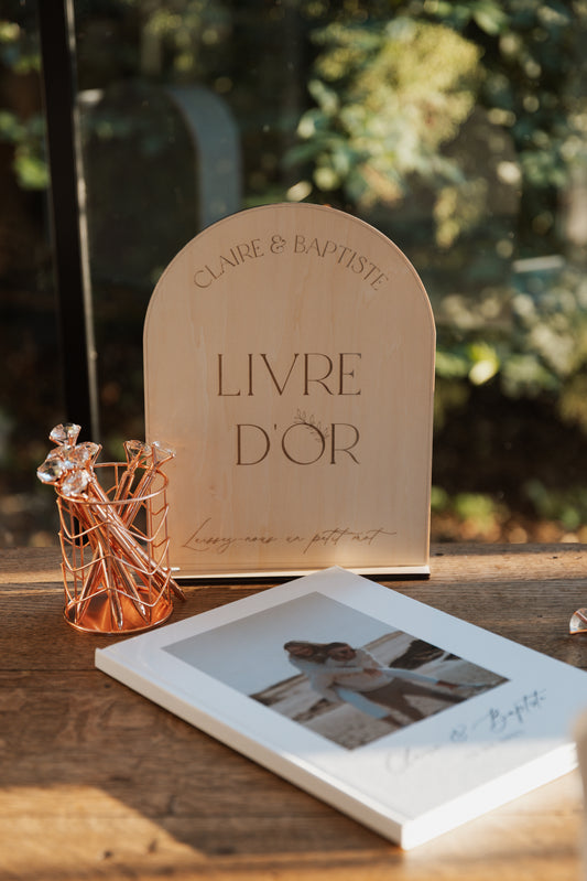 Panneau livre d'or personnalisé
