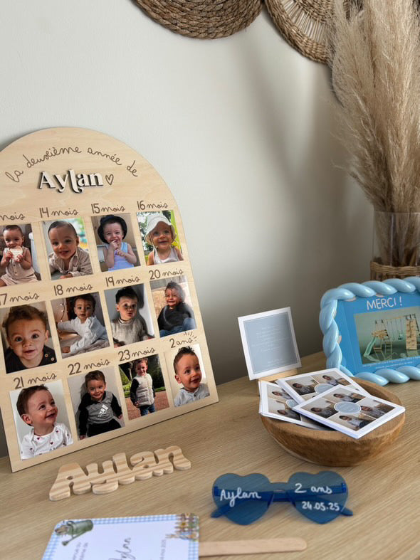 Panneau photo en bois personnalisé "Deuxième année" - 2 ans