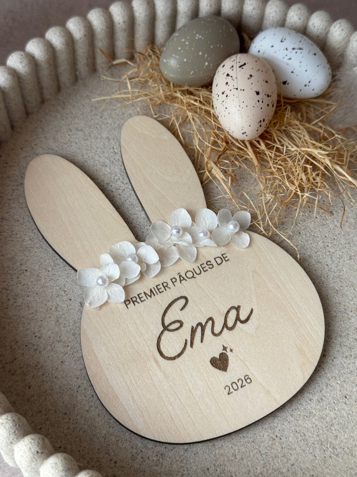 Lapin en bois "Premier Pâques” personnalisé - fleurs séchées