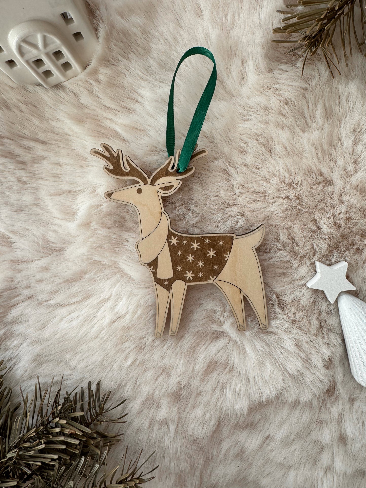 Renne de Noël - Suspension sapin en bois