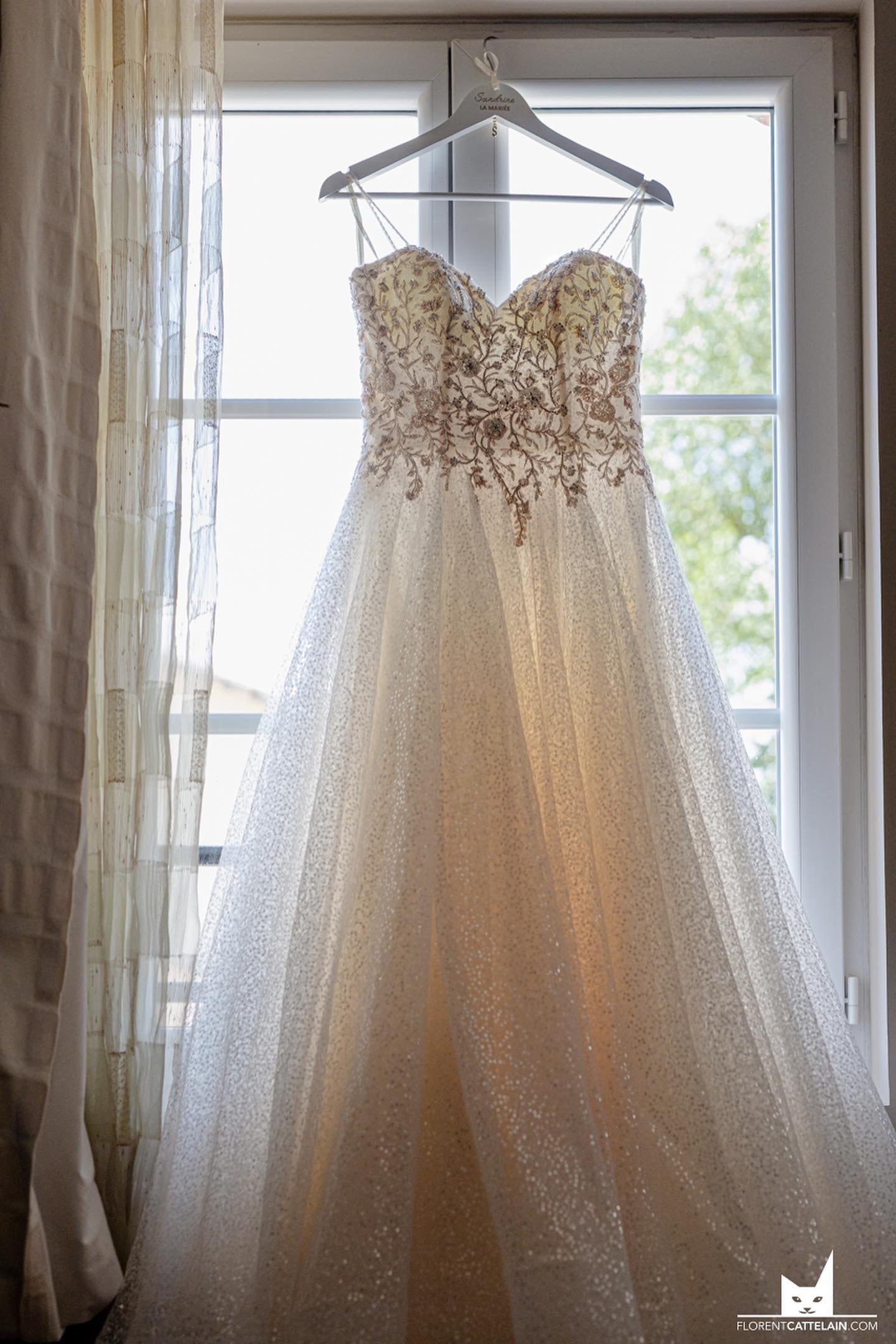 Cintre personnalisé pour mariage