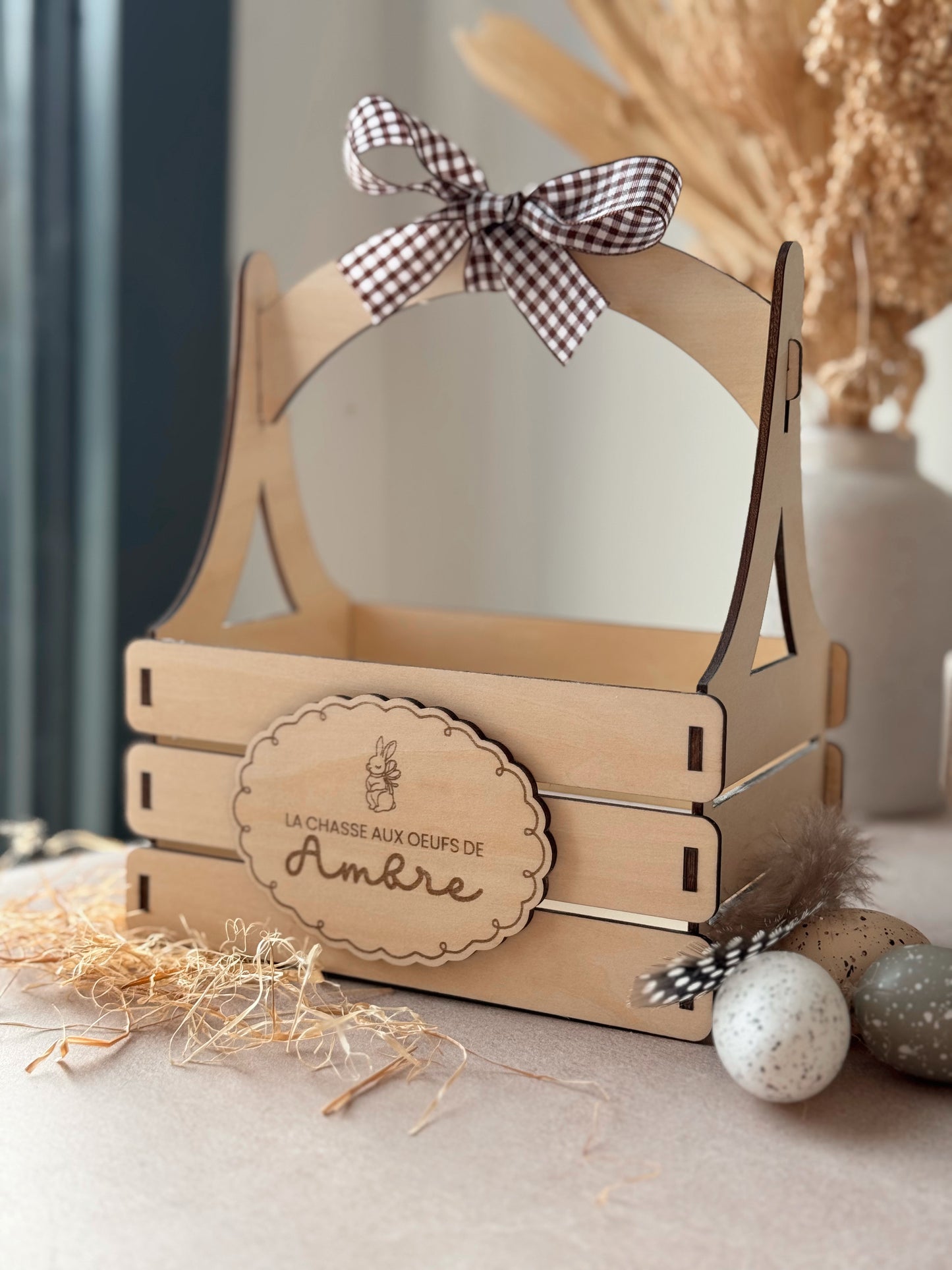 Panier chasse aux oeufs de Pâques personnalisé en bois