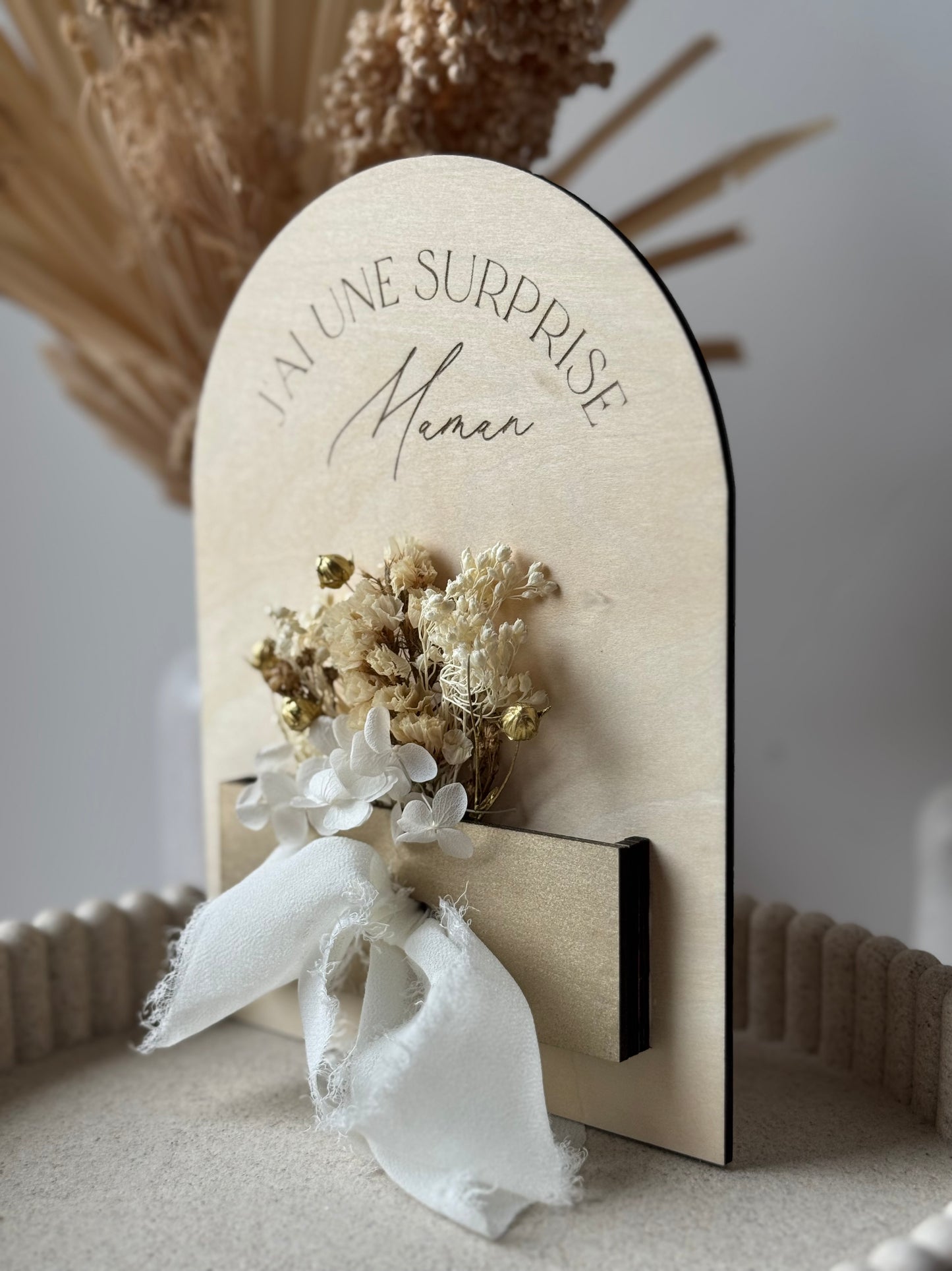 Carte en bois annonce grossesse maman