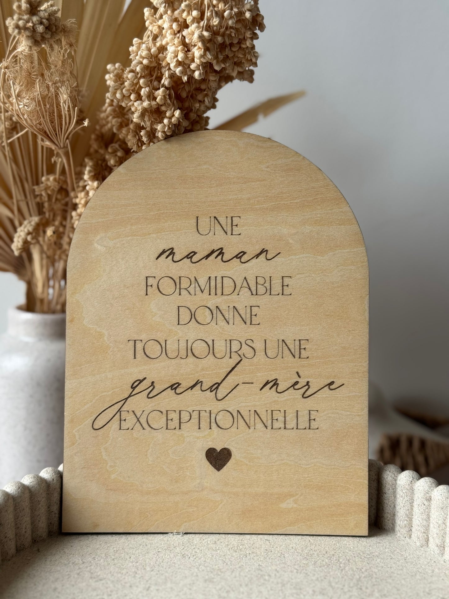 Carte en bois annonce grossesse maman