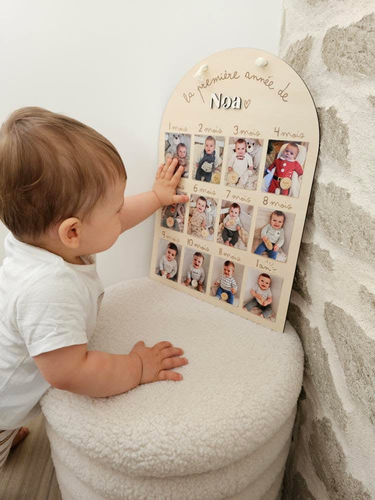 Panneau photo en bois personnalisé "Première année" - 1 an