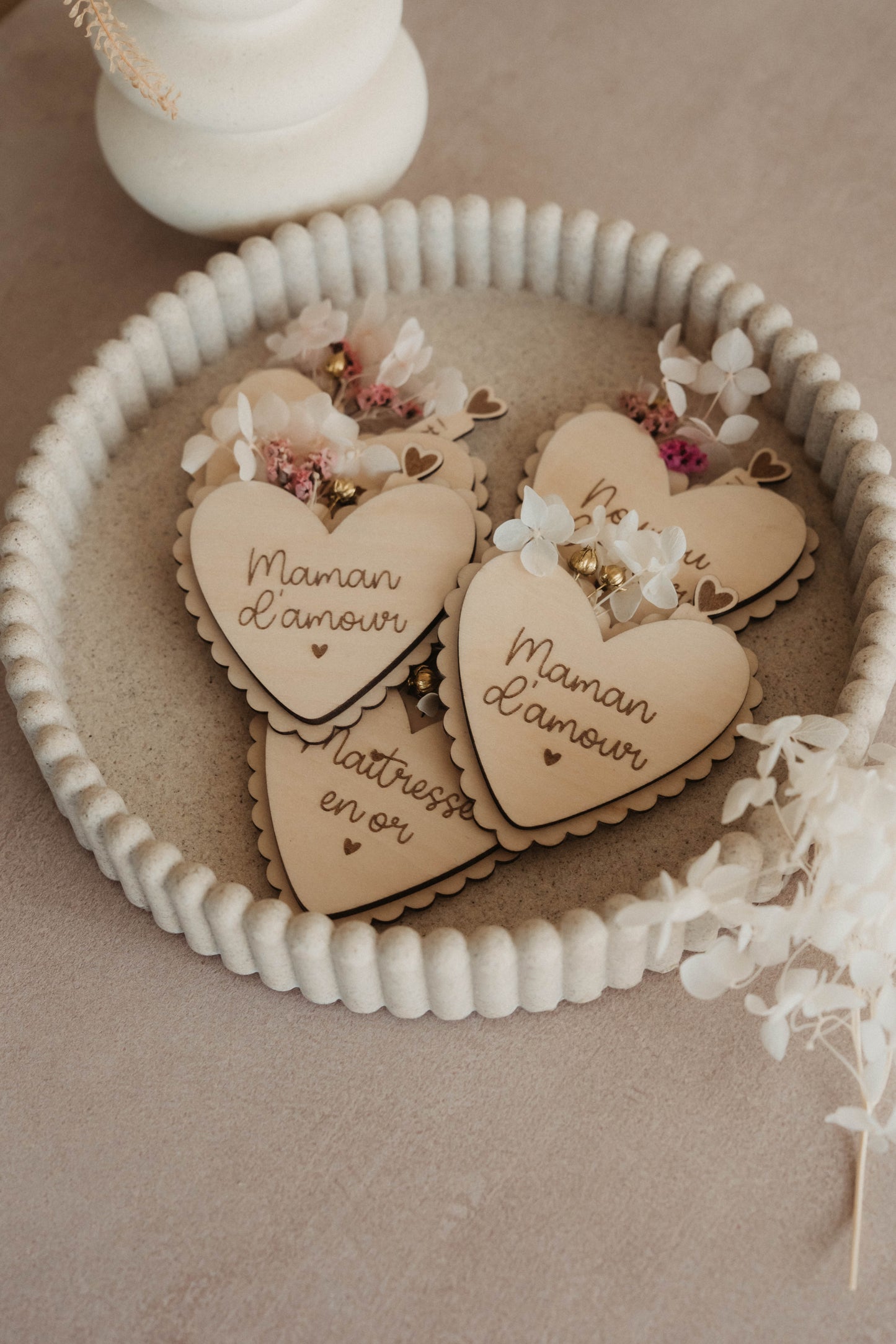 Magnet coeur fleuri avec message surprise – cadeau personnalisé