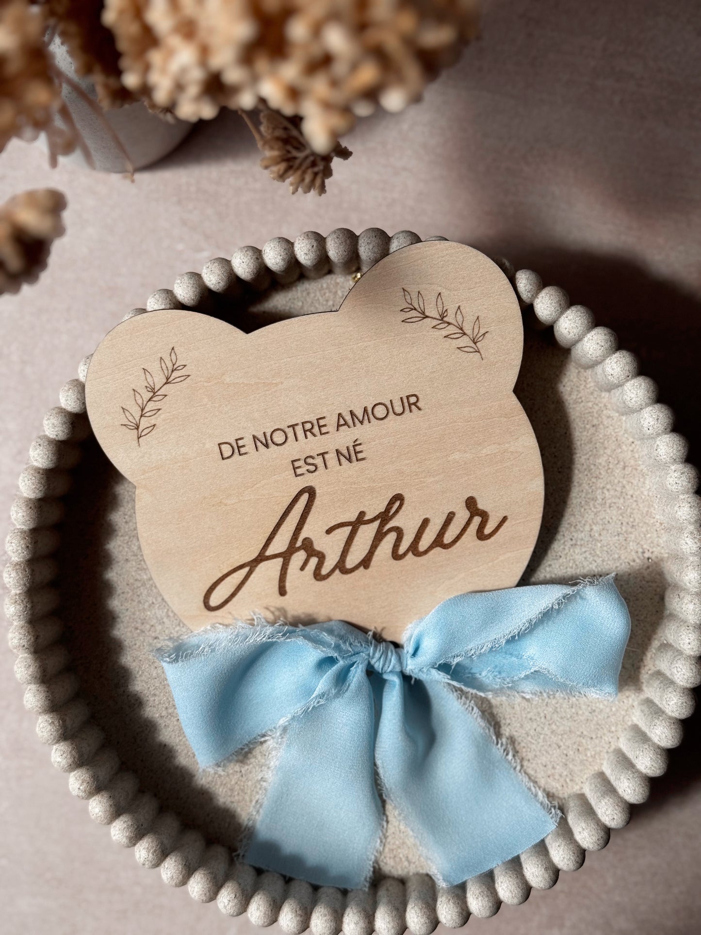 Ourson en bois annonce naissance